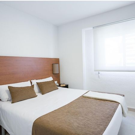 ปิแยร์ แอนด์ วาก็องซ์ เบนิดอร์ม เลบันเต Apartment ภายนอก รูปภาพ
