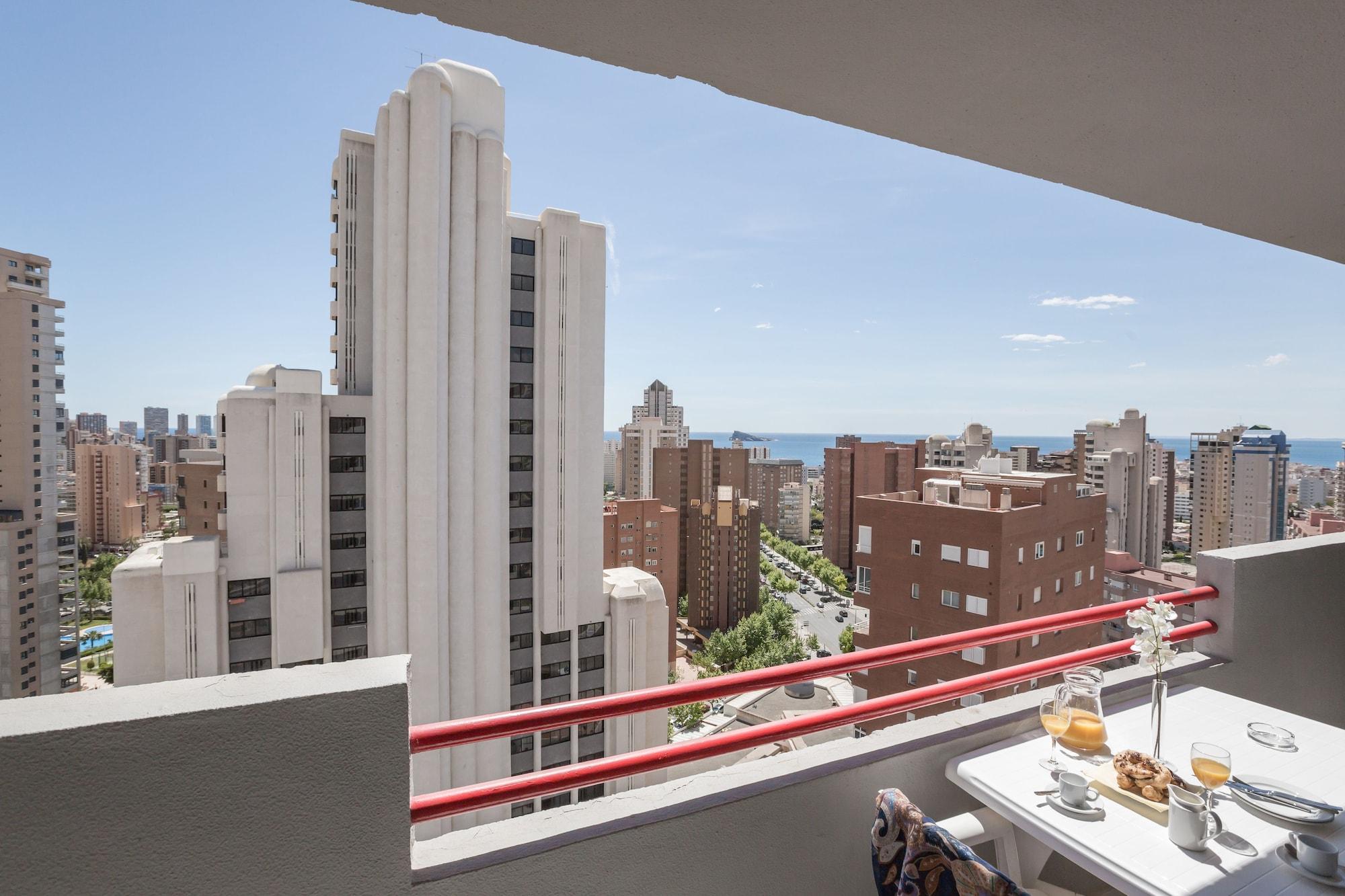 ปิแยร์ แอนด์ วาก็องซ์ เบนิดอร์ม เลบันเต Apartment ภายนอก รูปภาพ
