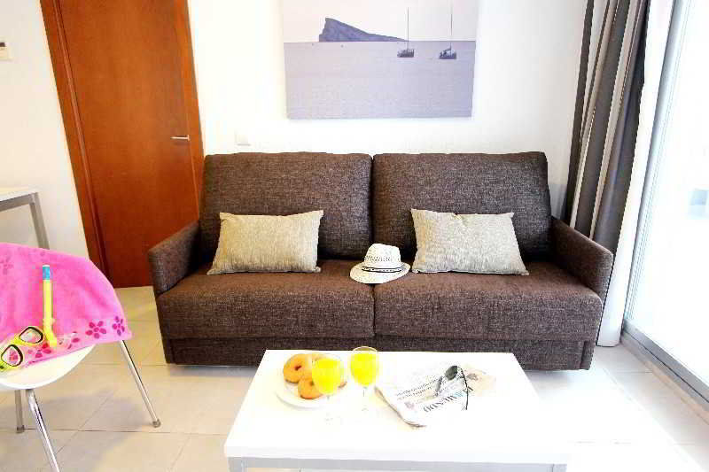 ปิแยร์ แอนด์ วาก็องซ์ เบนิดอร์ม เลบันเต Apartment ภายนอก รูปภาพ