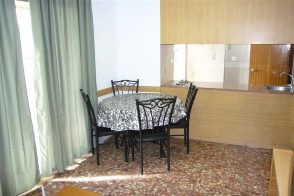 ปิแยร์ แอนด์ วาก็องซ์ เบนิดอร์ม เลบันเต Apartment ภายนอก รูปภาพ
