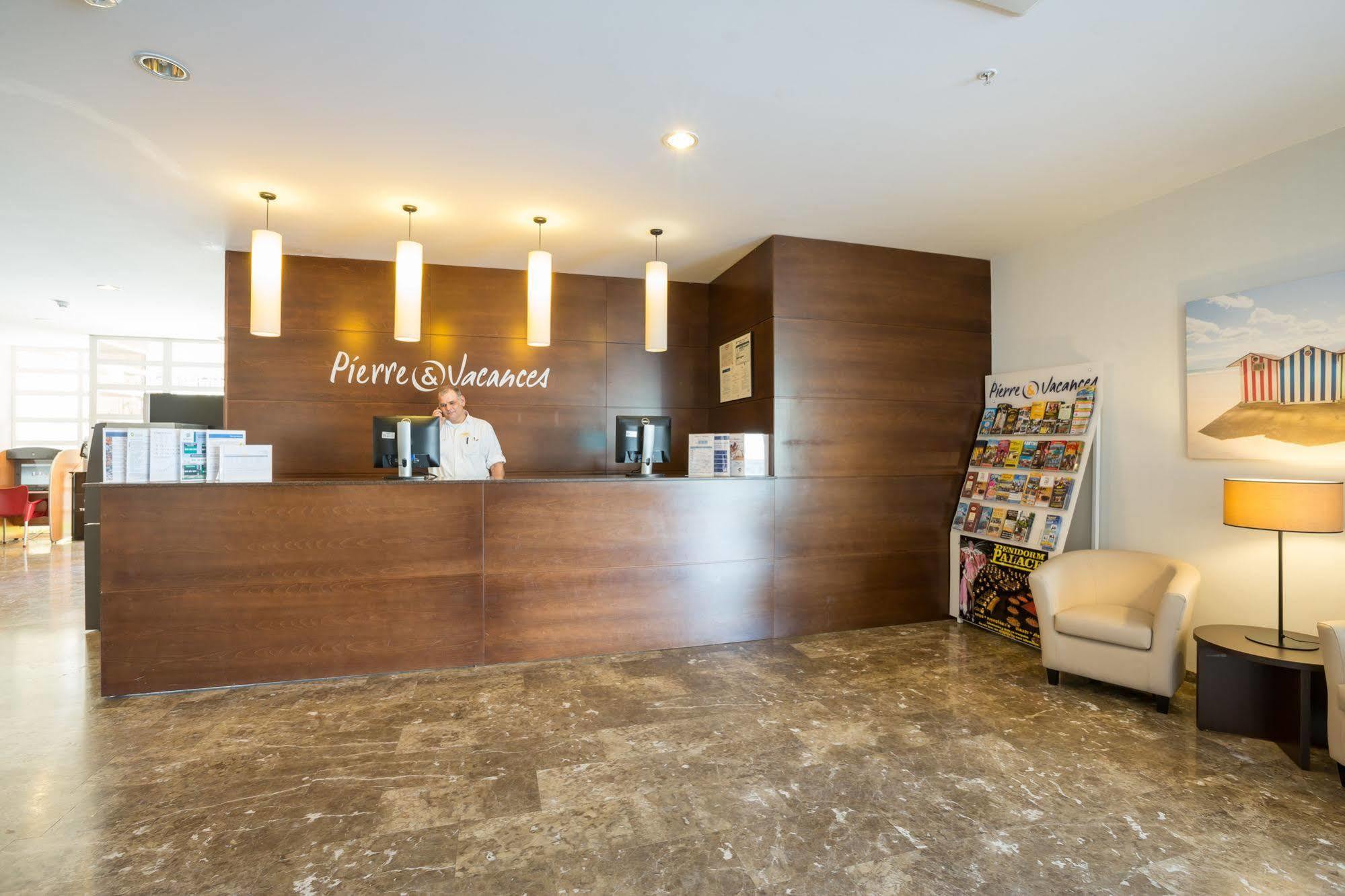ปิแยร์ แอนด์ วาก็องซ์ เบนิดอร์ม เลบันเต Apartment ภายนอก รูปภาพ